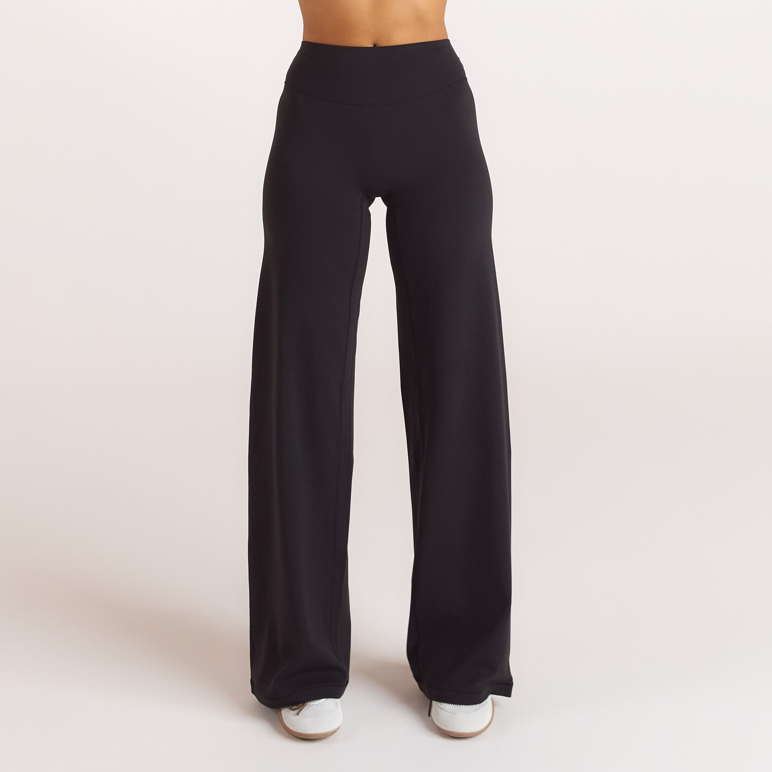ContourSoft Straight-Leg Leggings | ContourSoft Straight-Leg Leggings - Black