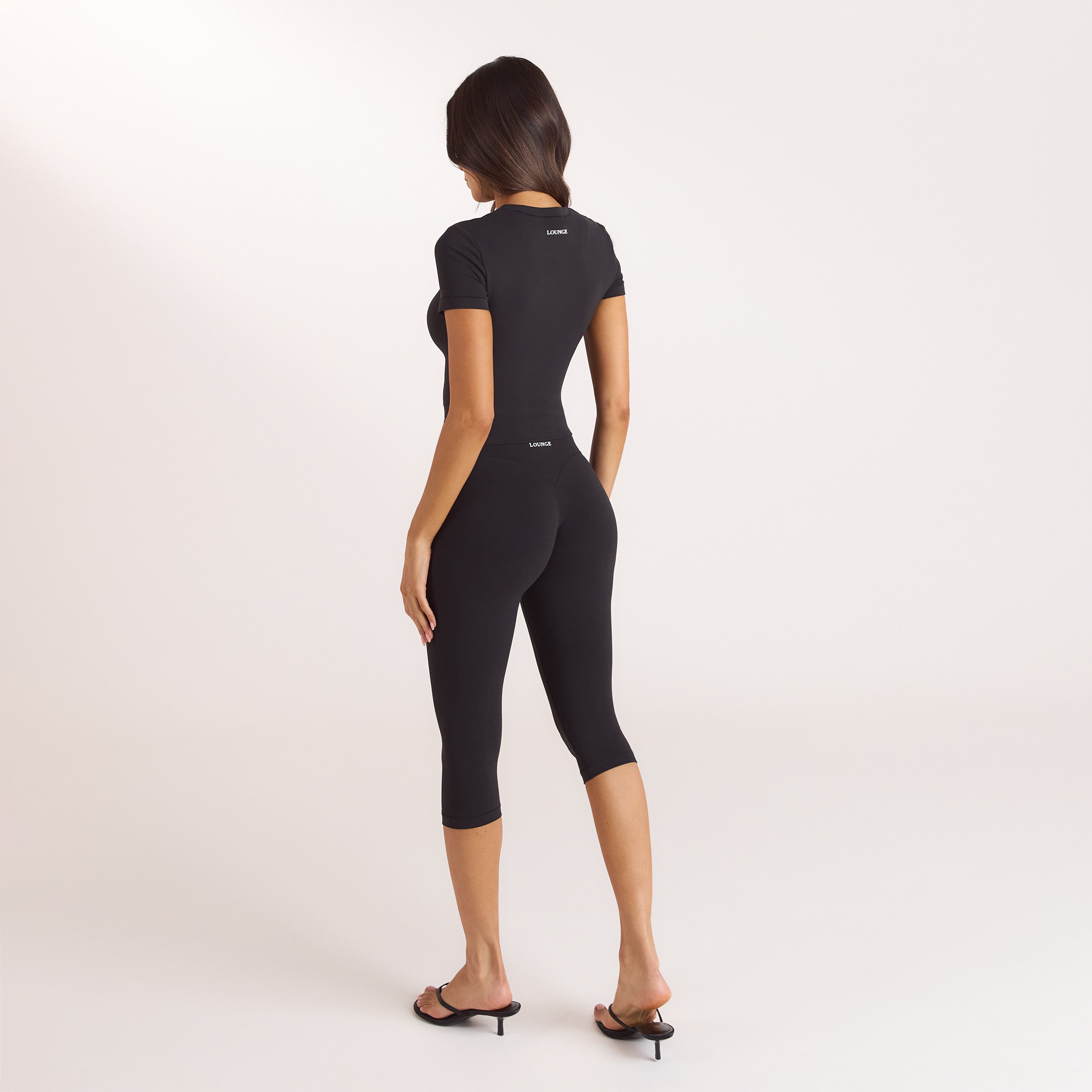 ContourSoft Capri Leggings | ContourSoft Capri Leggings - Black