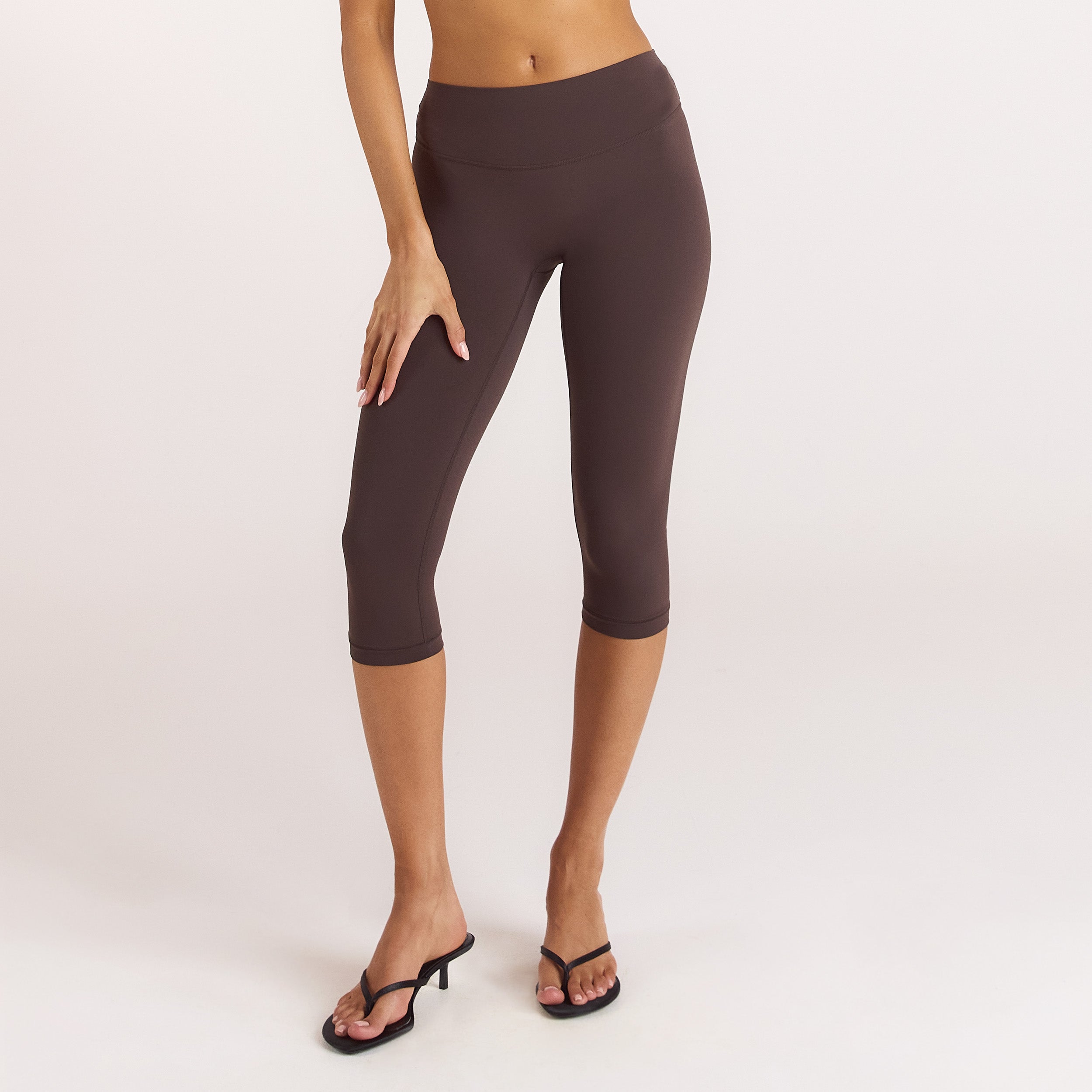 ContourSoft Capri Leggings | ContourSoft Capri Leggings - Dark Chocolate