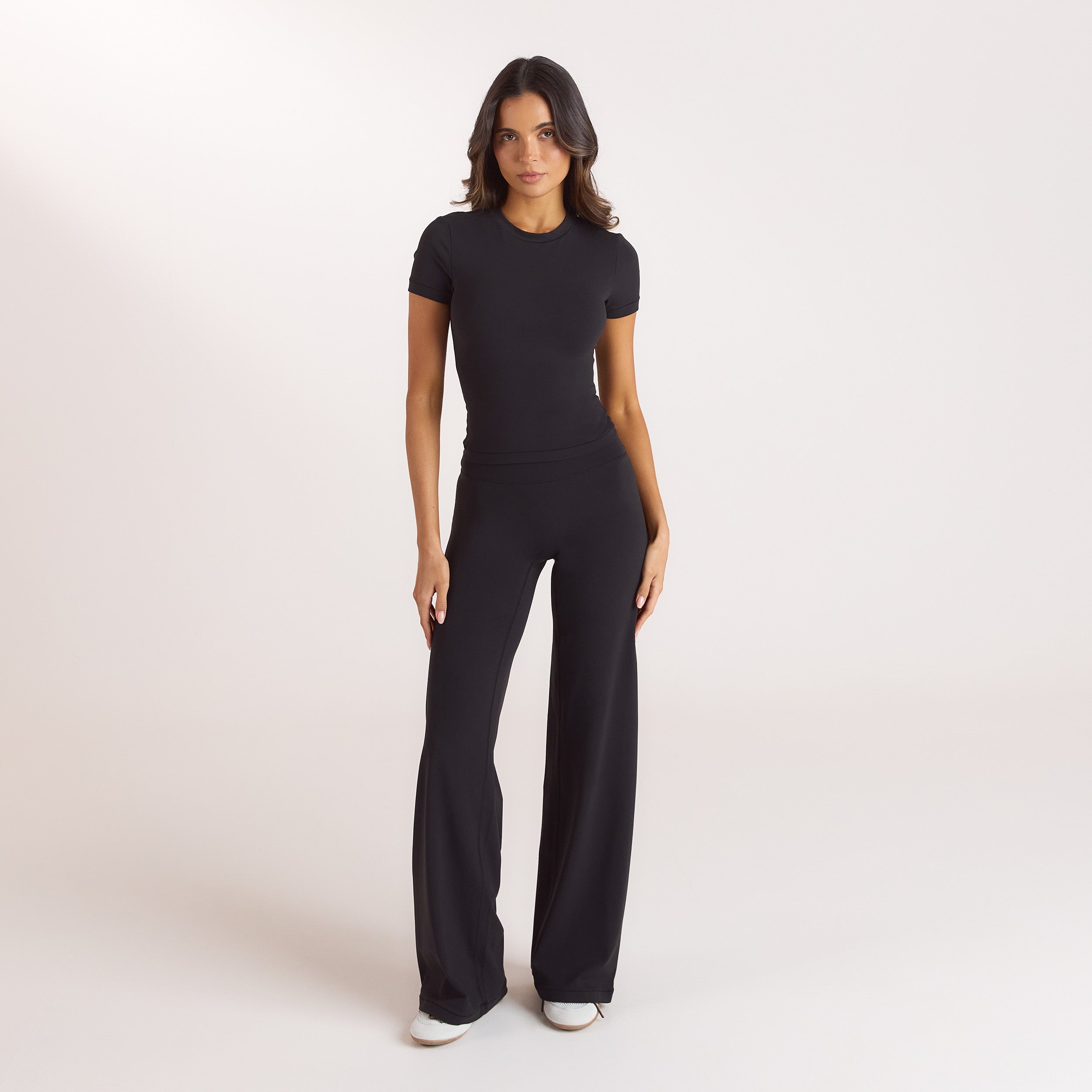 ContourSoft Straight-Leg Leggings | ContourSoft Straight-Leg Leggings - Black