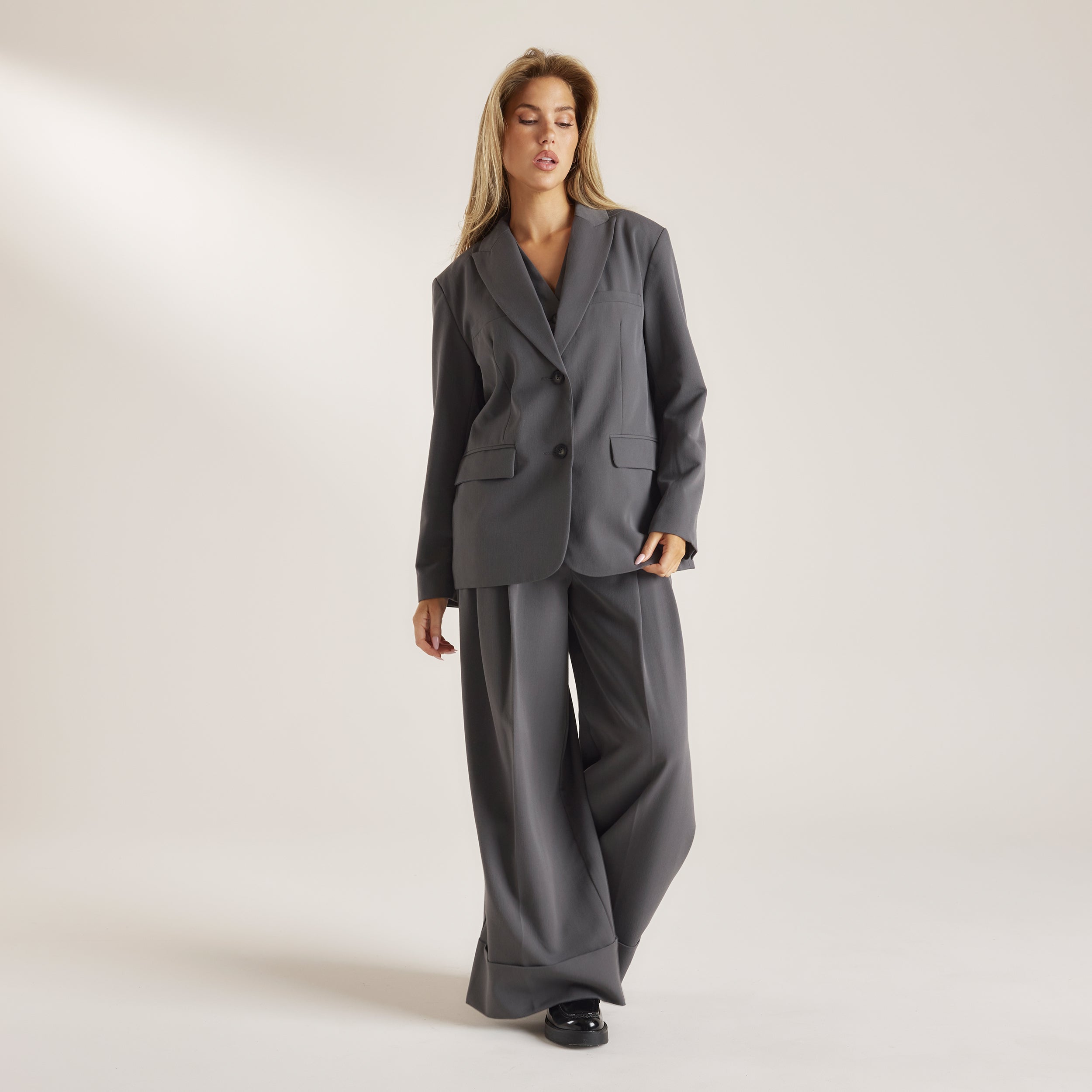Tailored Turn-Up Trousers  | Tailored Turn-Up Trousers - Charcoal