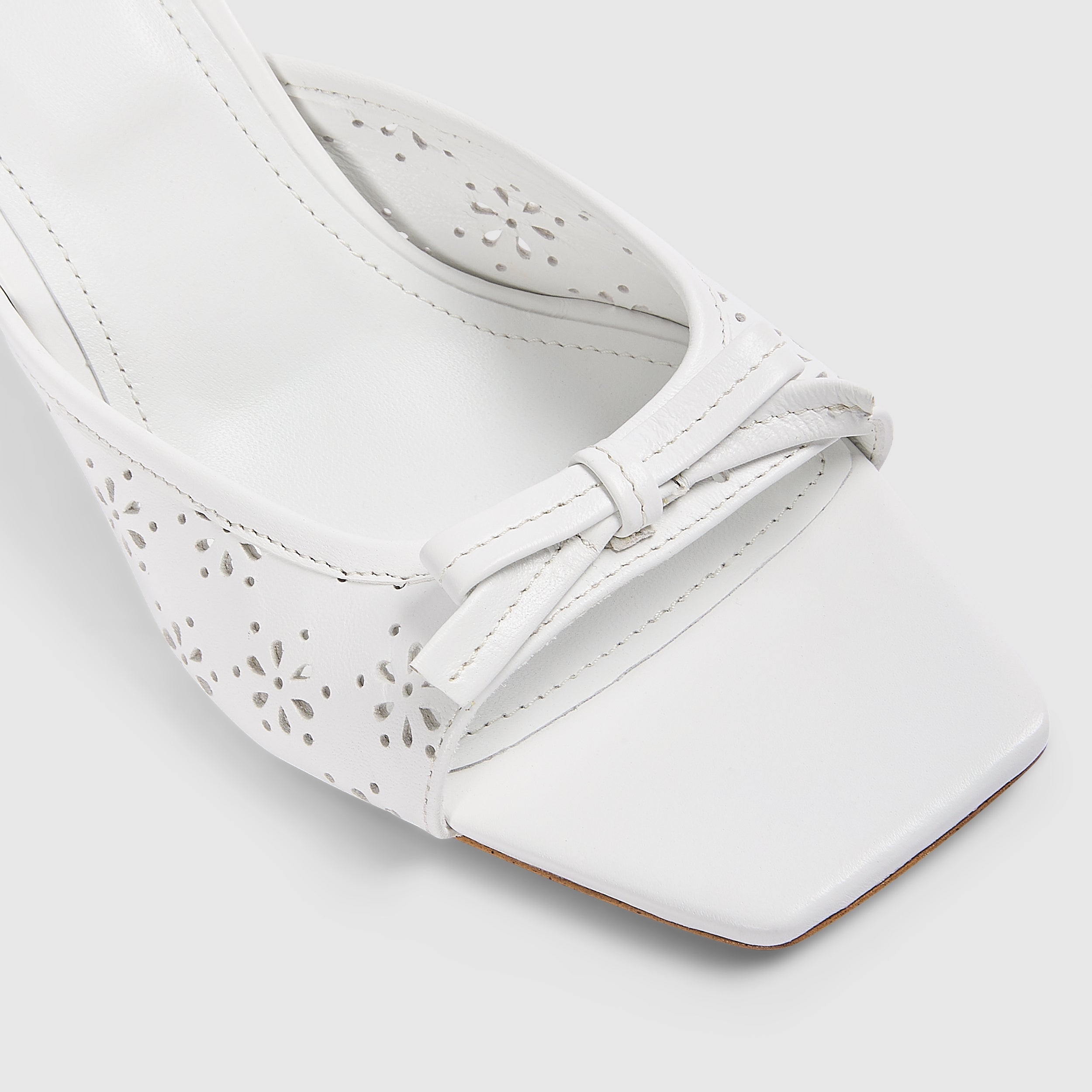 Capri Kitten Heels | Capri Kitten Heels - White