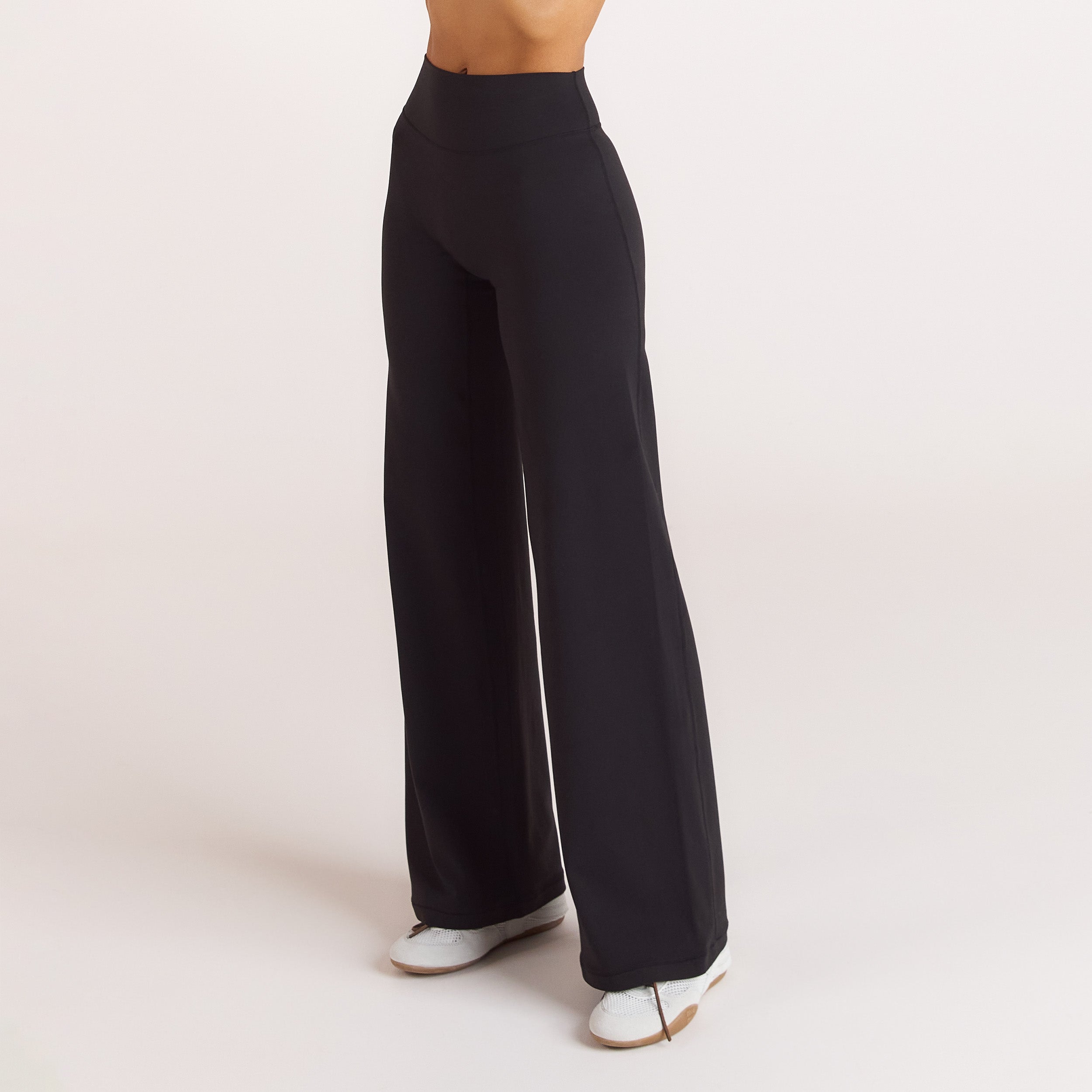 ContourSoft Straight-Leg Leggings | ContourSoft Straight-Leg Leggings - Black