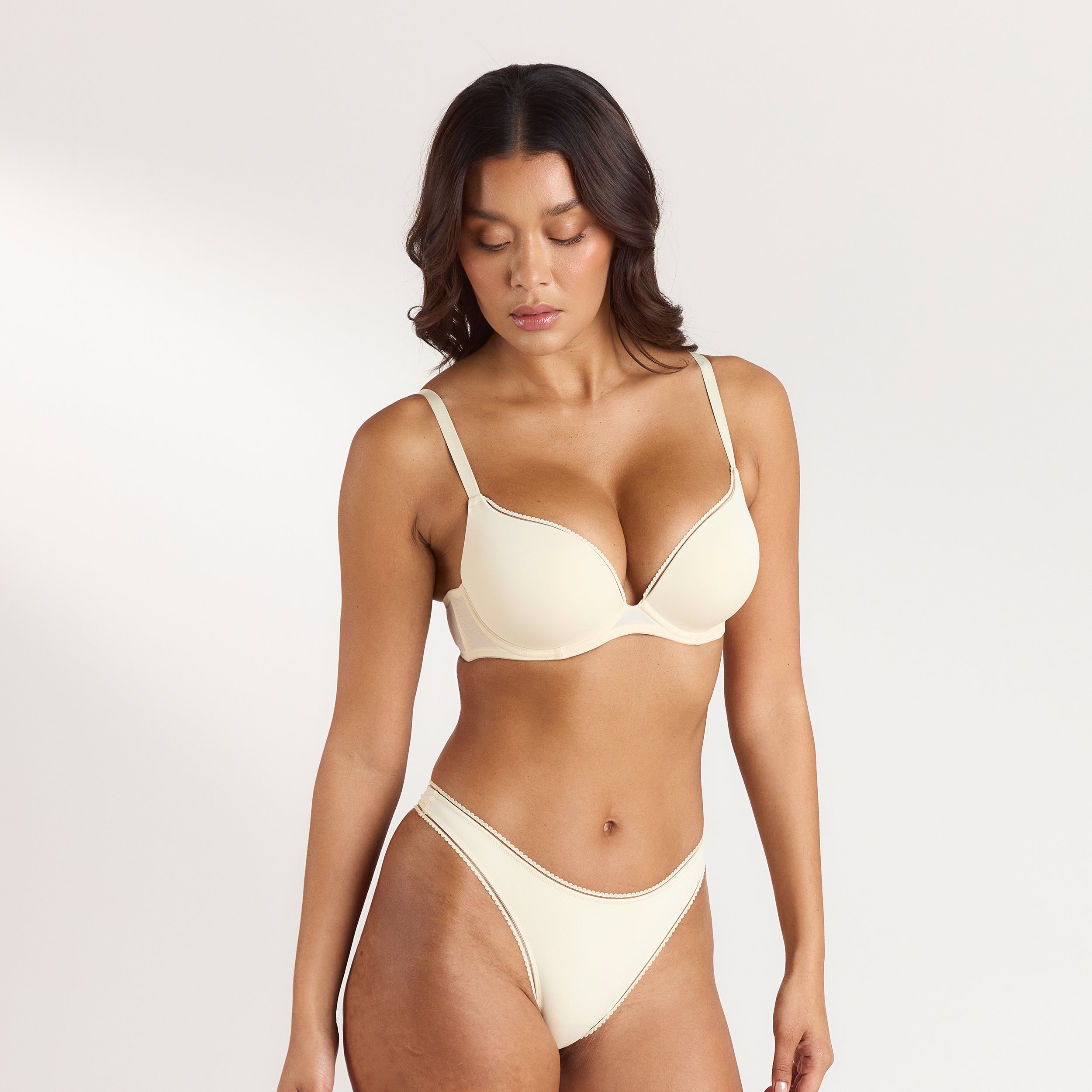 Comfort High Push-Up Bra | Comfort High Push-Up Bra - Latte