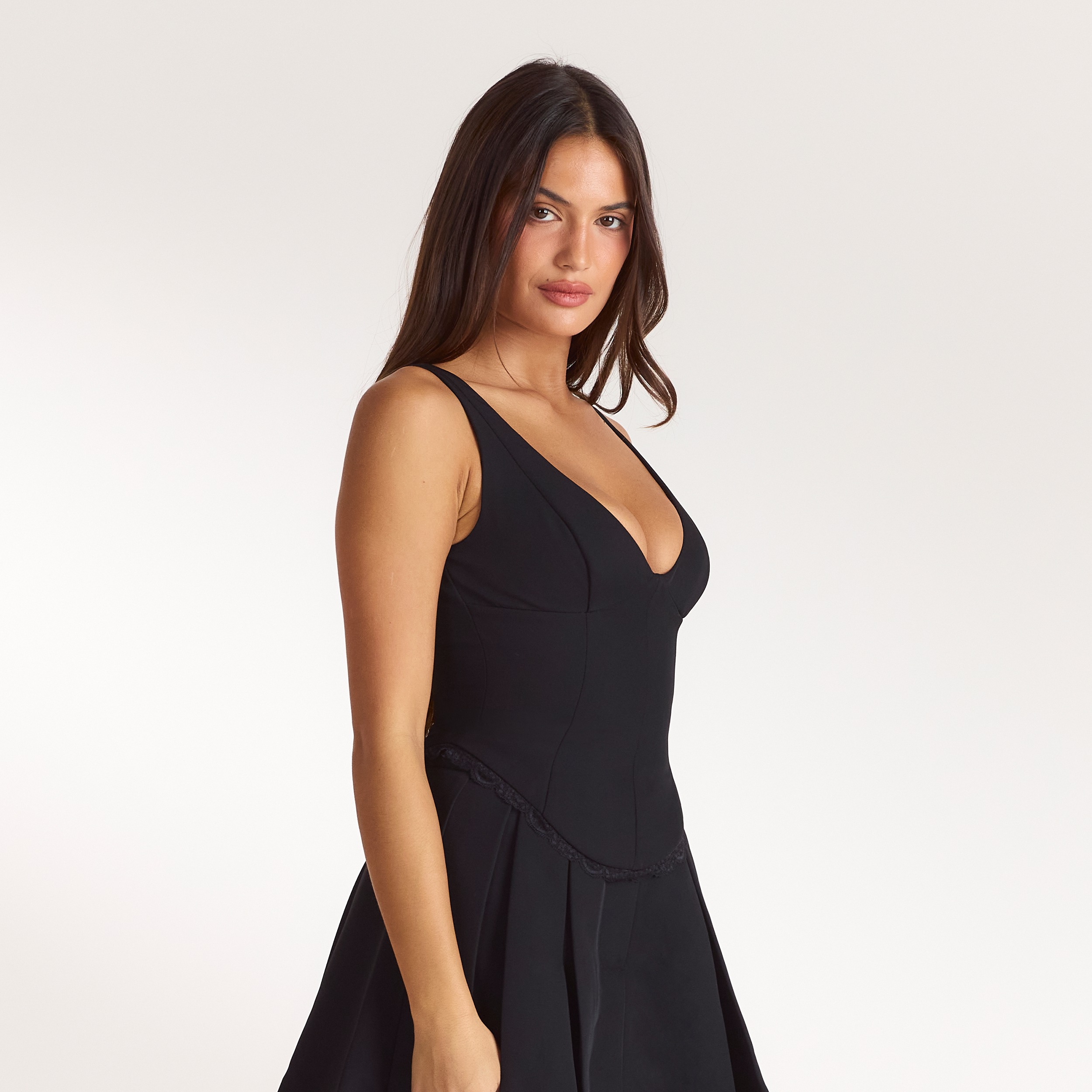 Cinched V-Neck Top | Cinched V-Neck Top - Black