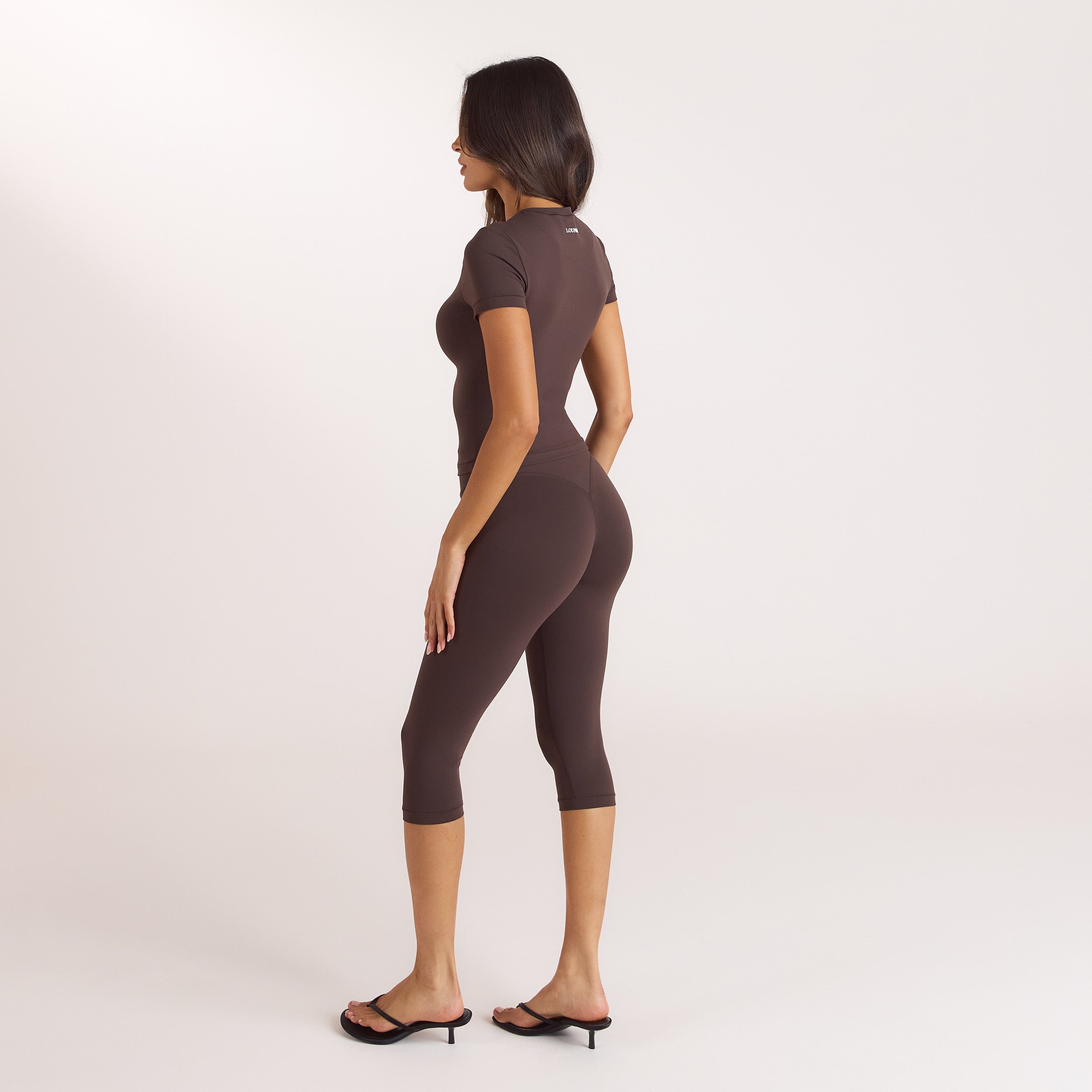 ContourSoft Capri Leggings | ContourSoft Capri Leggings - Dark Chocolate